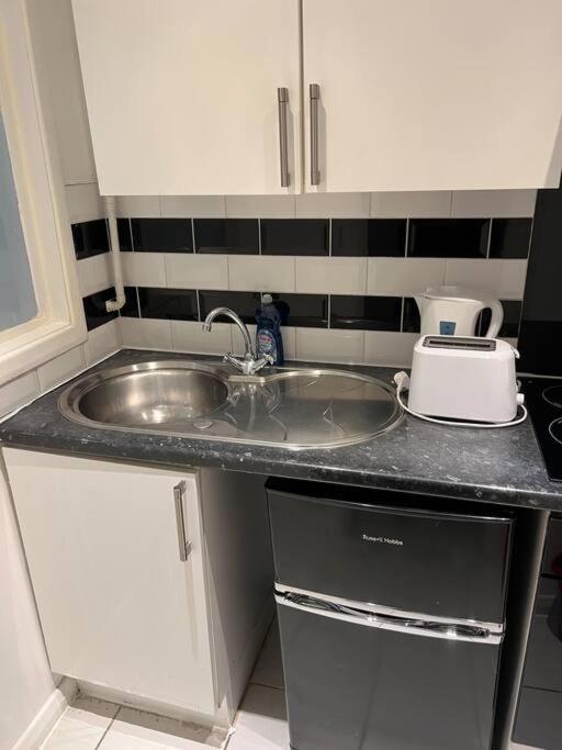 Ground Floor One Bedroom Flat Hyde Park In Central London Exteriör bild
